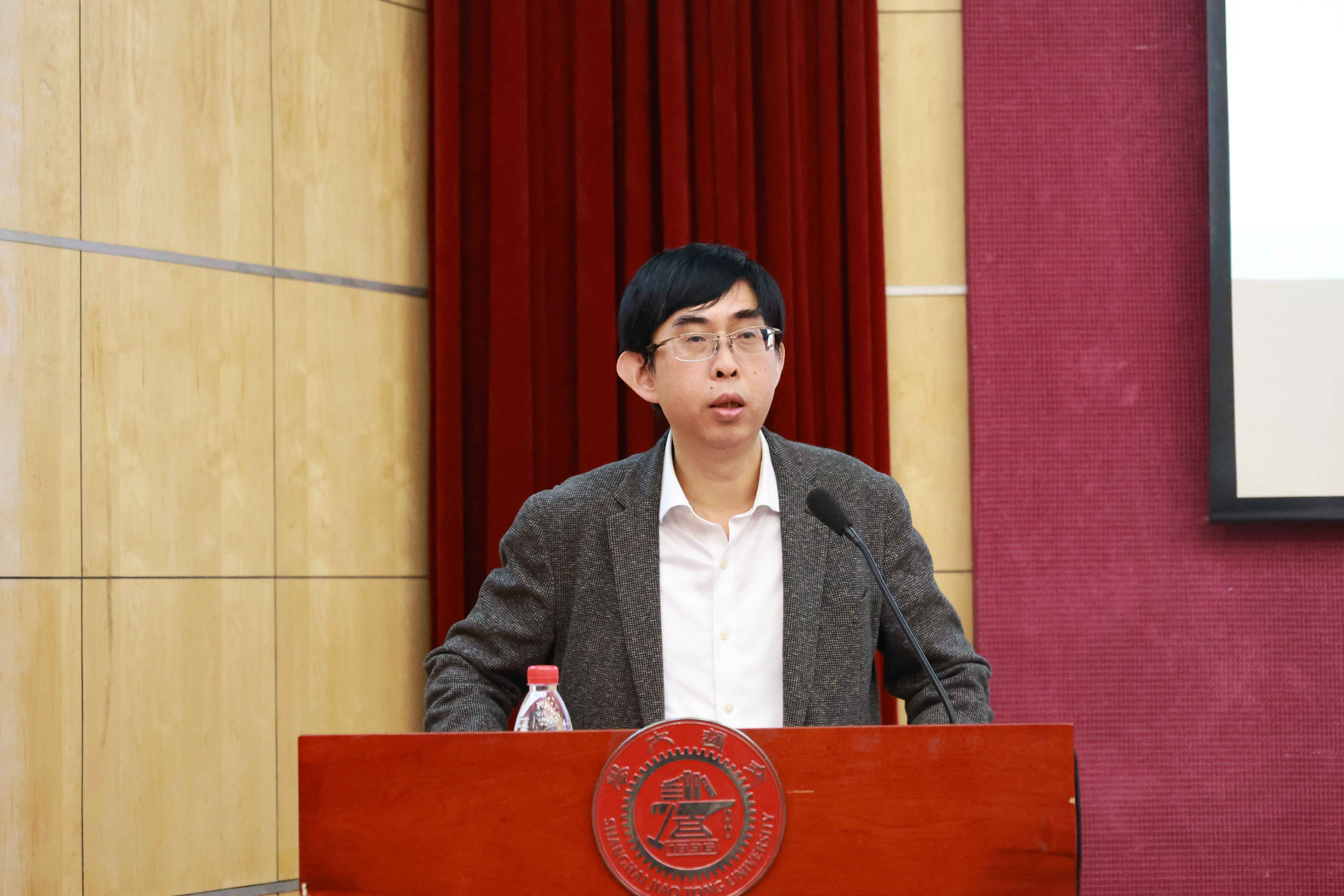 配图2 李少远宣读批复.jpg